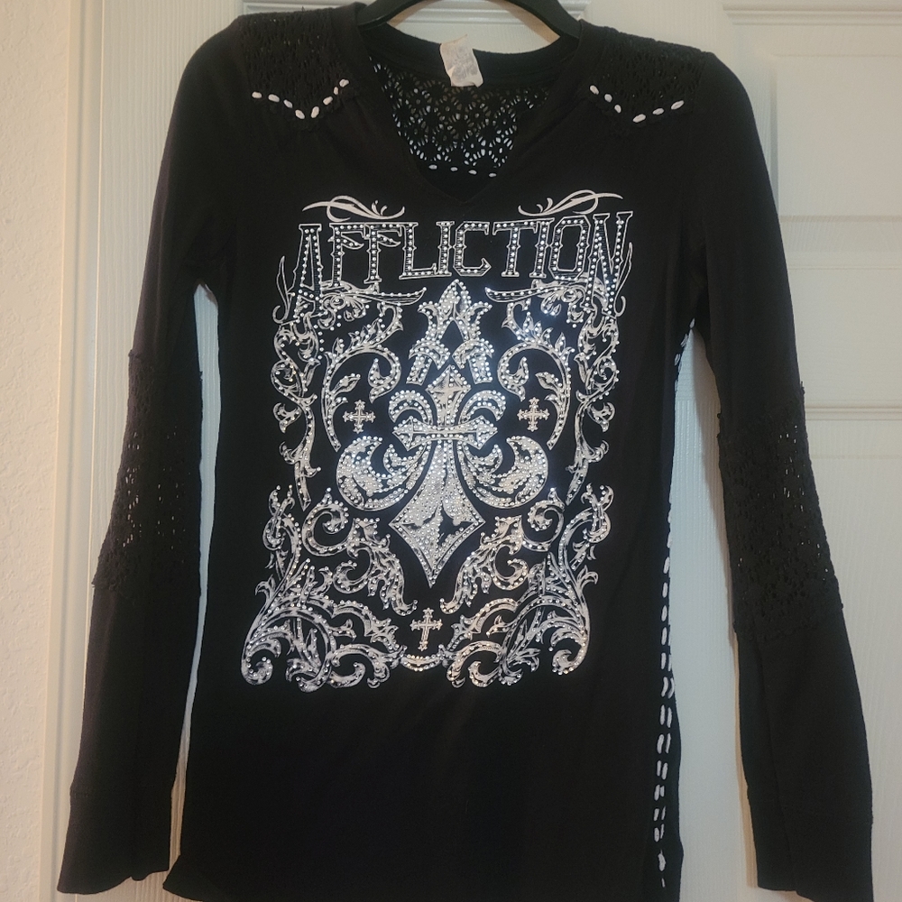 Affliction long sleeve top